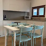 بيت للعطل Aquagarden Short Lets *